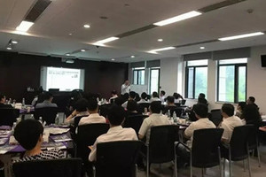 《创新思维互动训练工作坊》