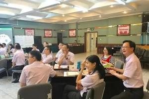 《赢在表达——打动人心的商务演讲技巧》